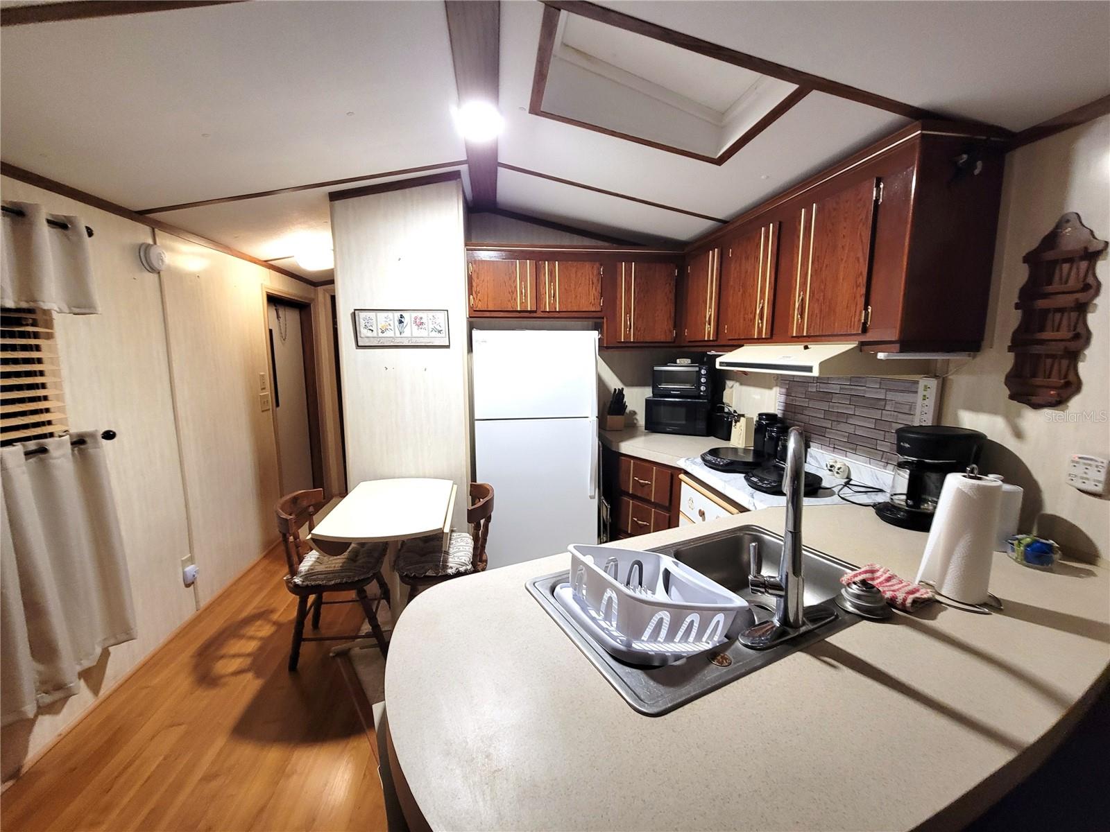 ALLIGATOR PARK COOP - Residential