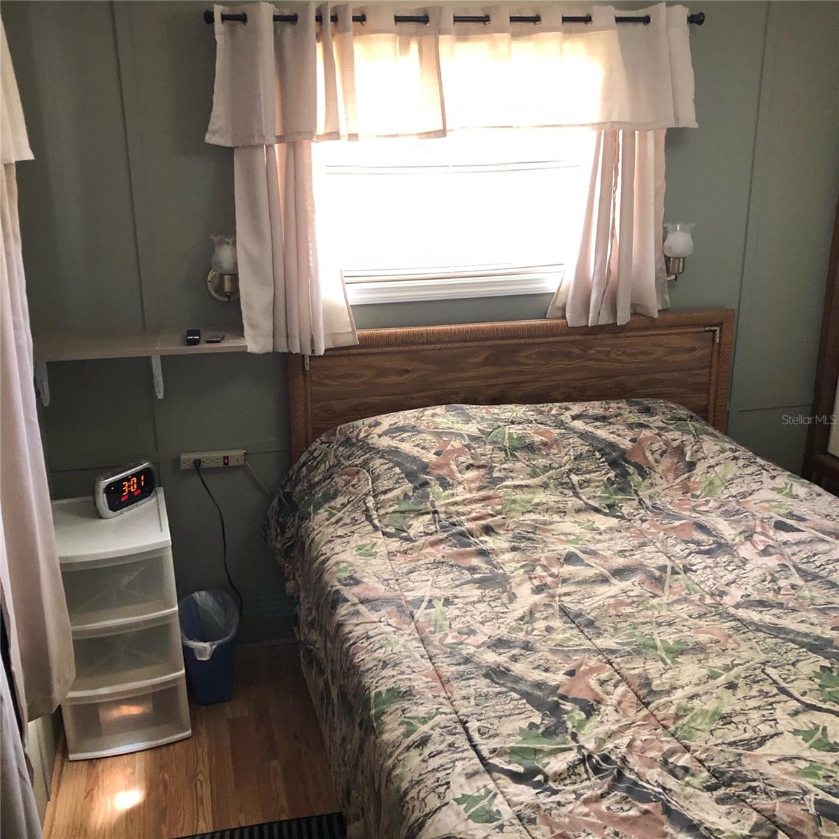 ALLIGATOR PARK COOP - Residential