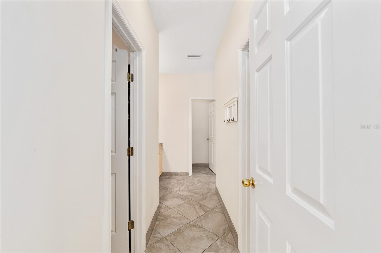 MENTONE - Residential