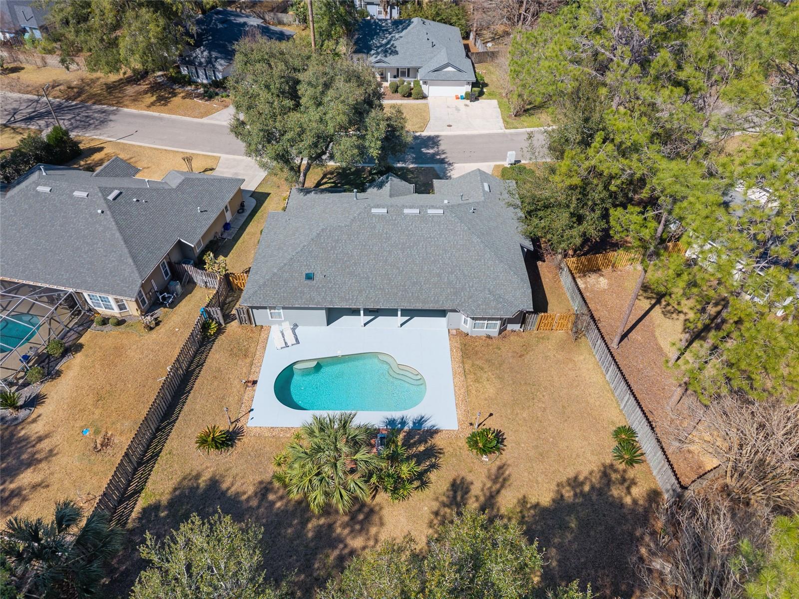 MENTONE - Residential