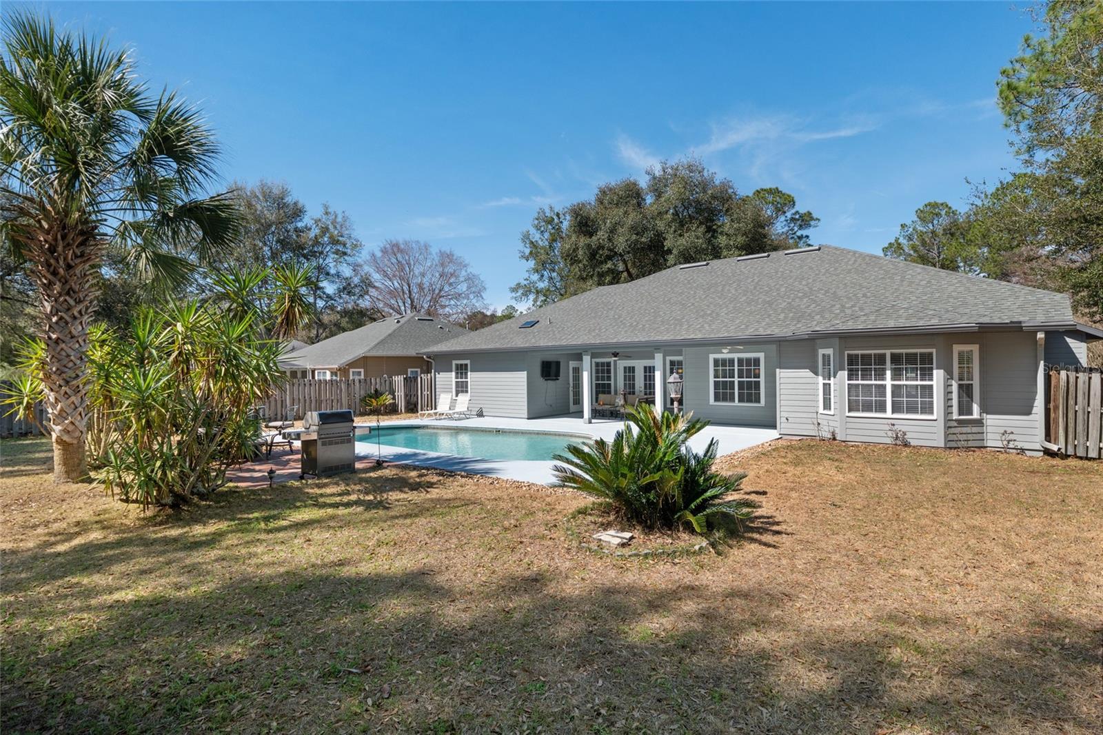 MENTONE - Residential