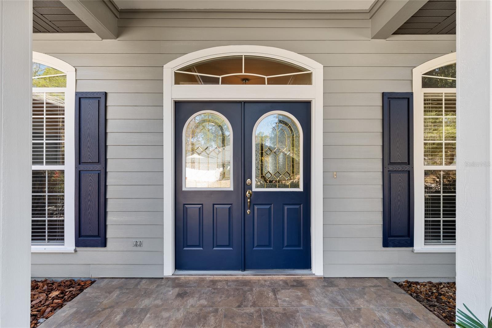 MENTONE - Residential