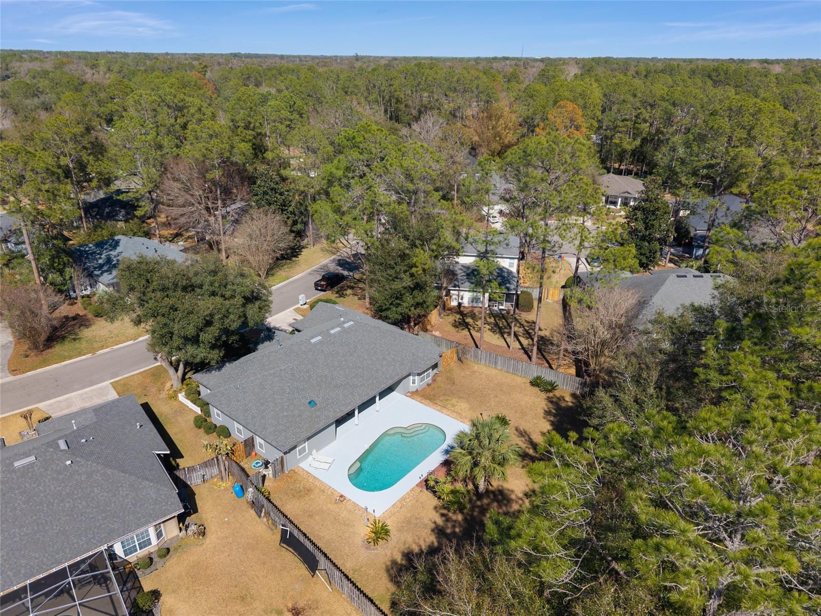 MENTONE - Residential