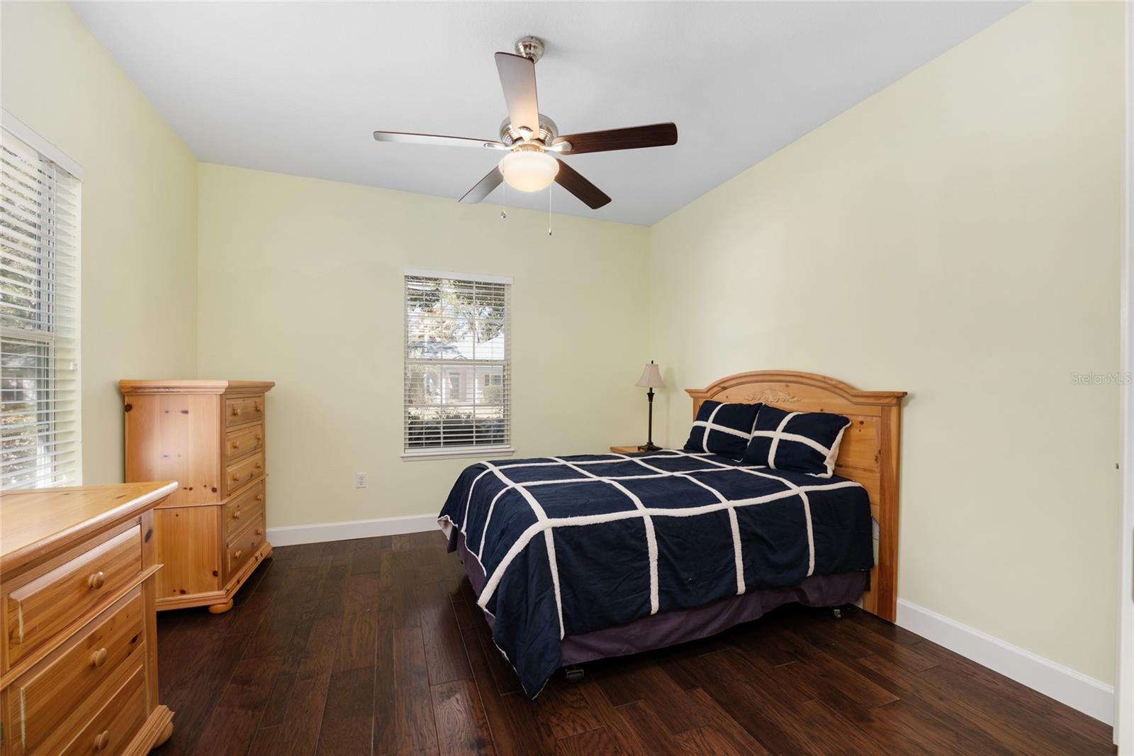 MENTONE - Residential