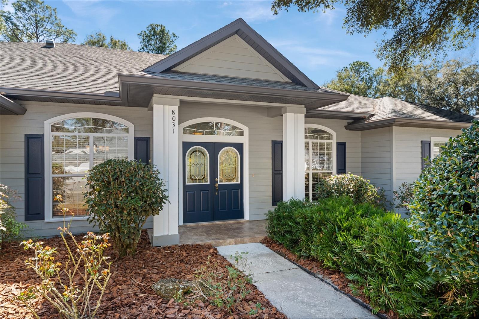 MENTONE - Residential