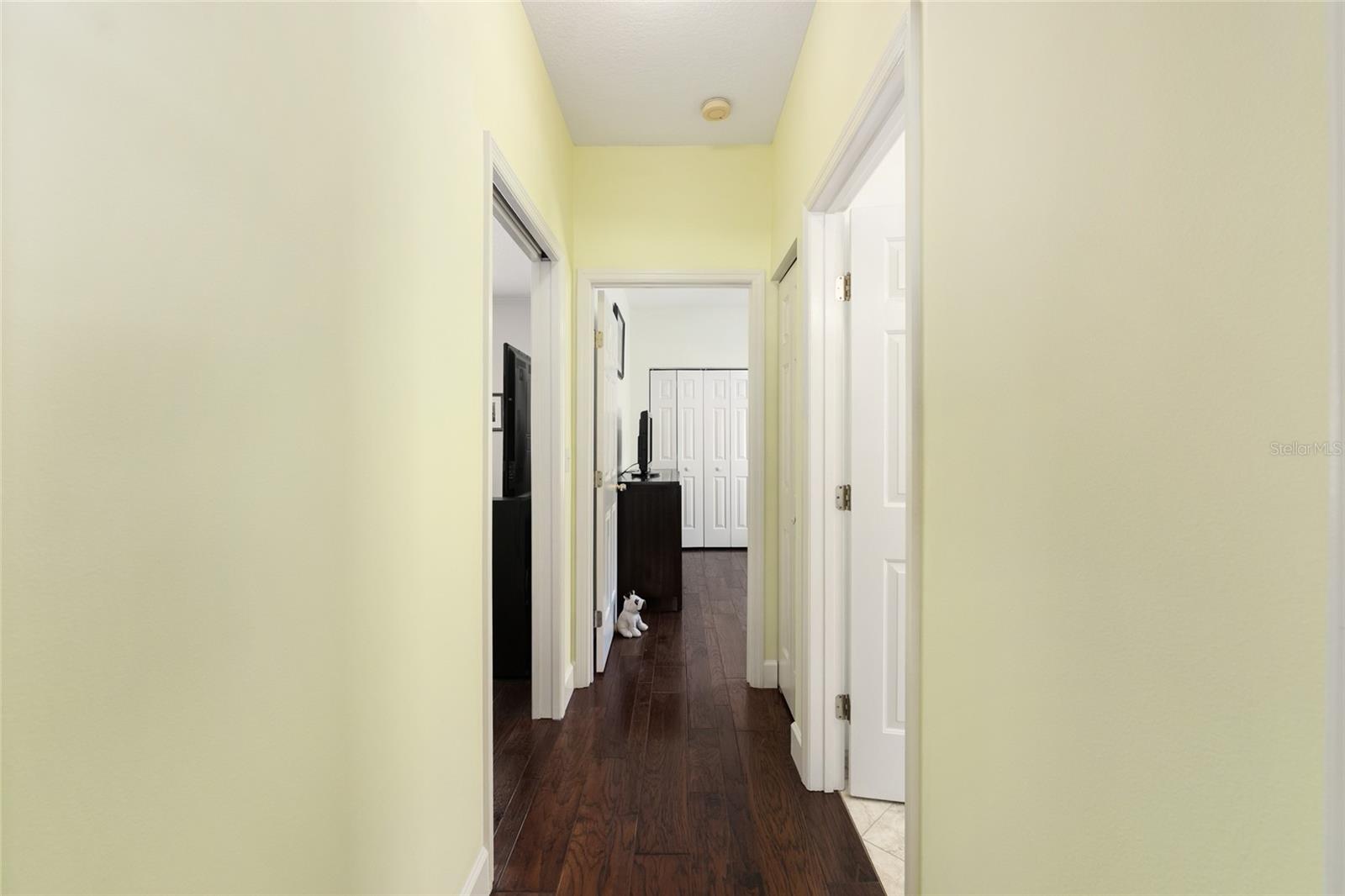 MENTONE - Residential