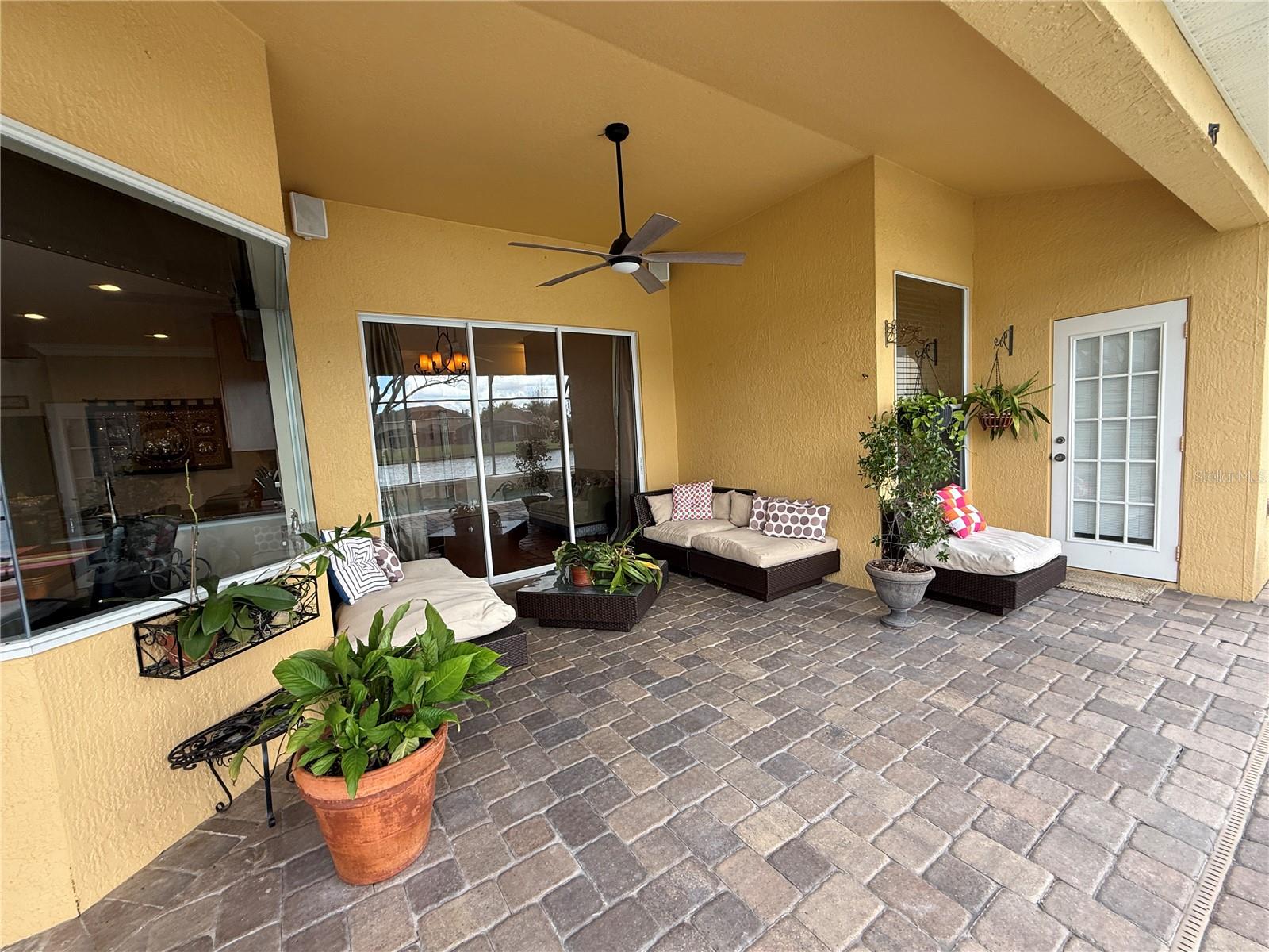 STONEFIELD - Residential