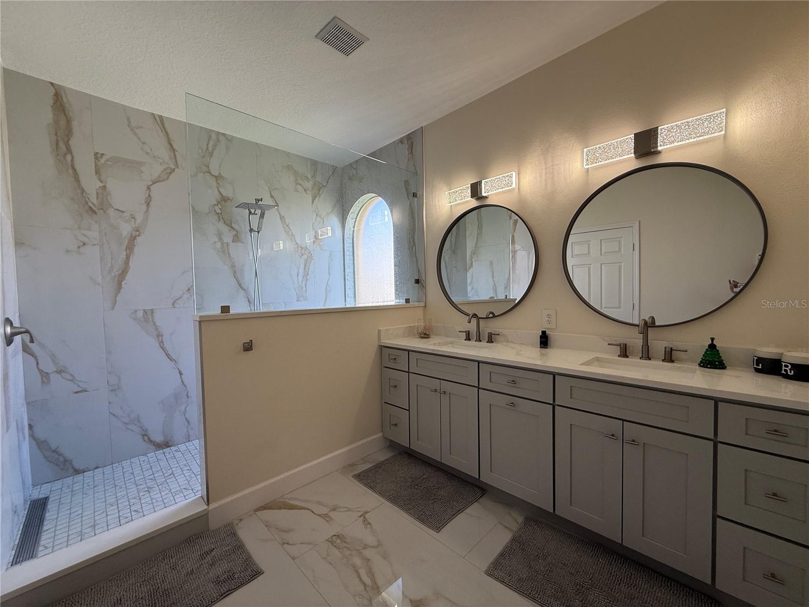 STONEFIELD - Residential