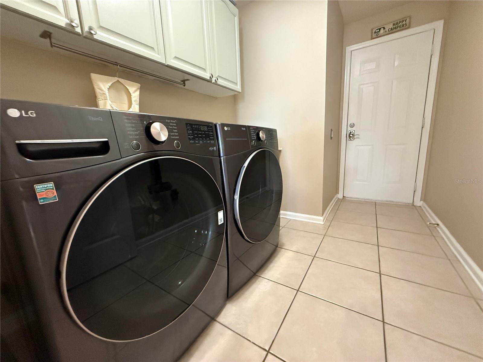 STONEFIELD - Residential