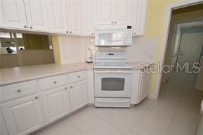 VILLAGEWALK - Residential Lease
