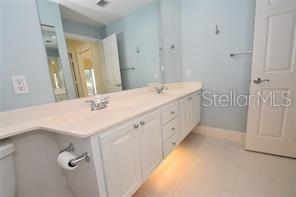 VILLAGEWALK - Residential Lease