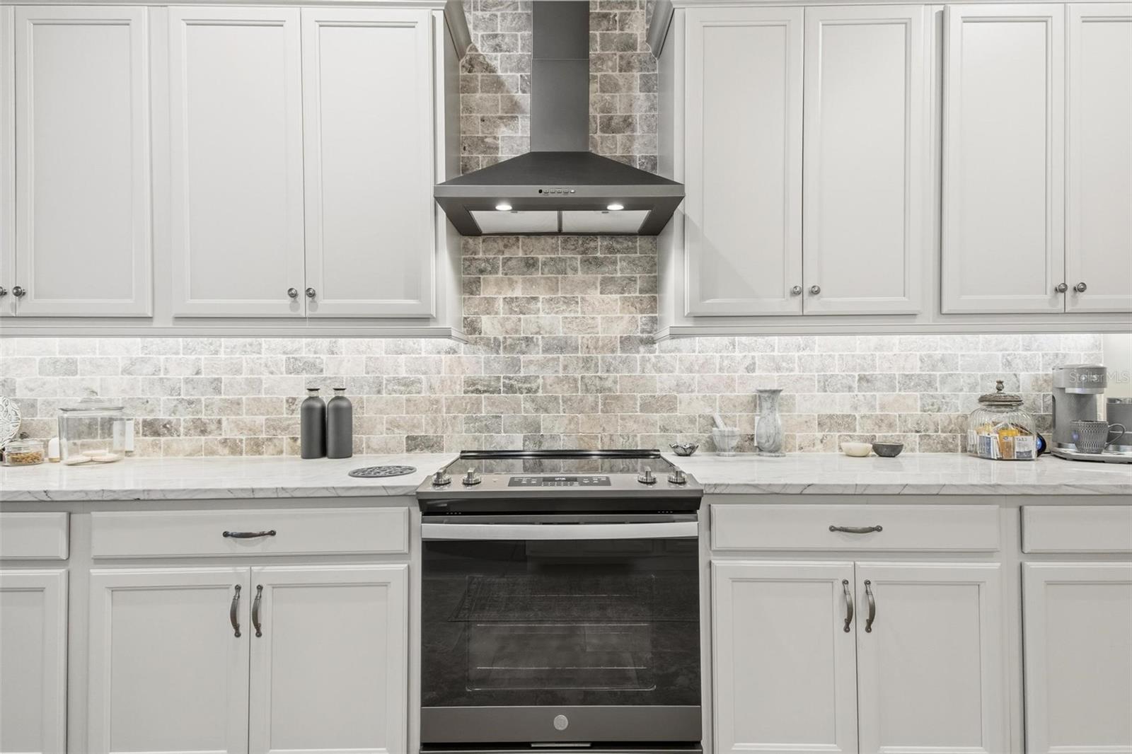 HIDDEN LAKES PH 1 - Residential