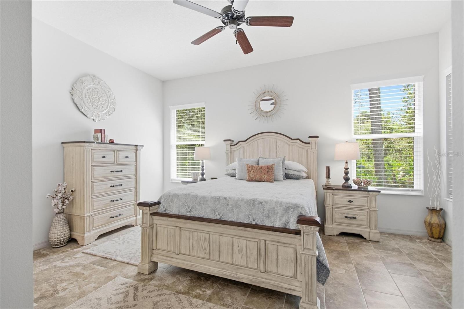 HIDDEN LAKES PH 1 - Residential