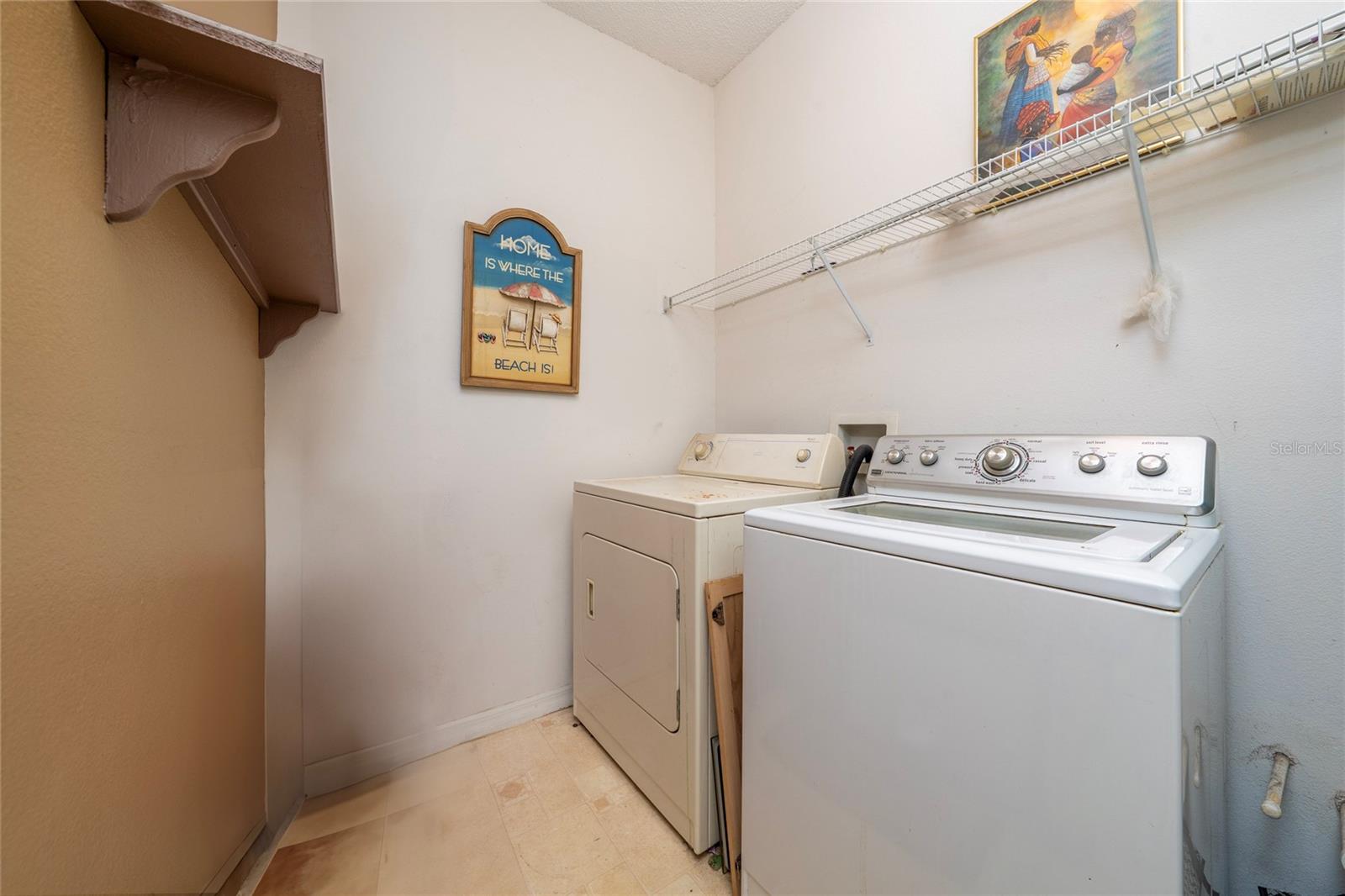 WILLOW BEND AT CRESCENT LAKES - Residential