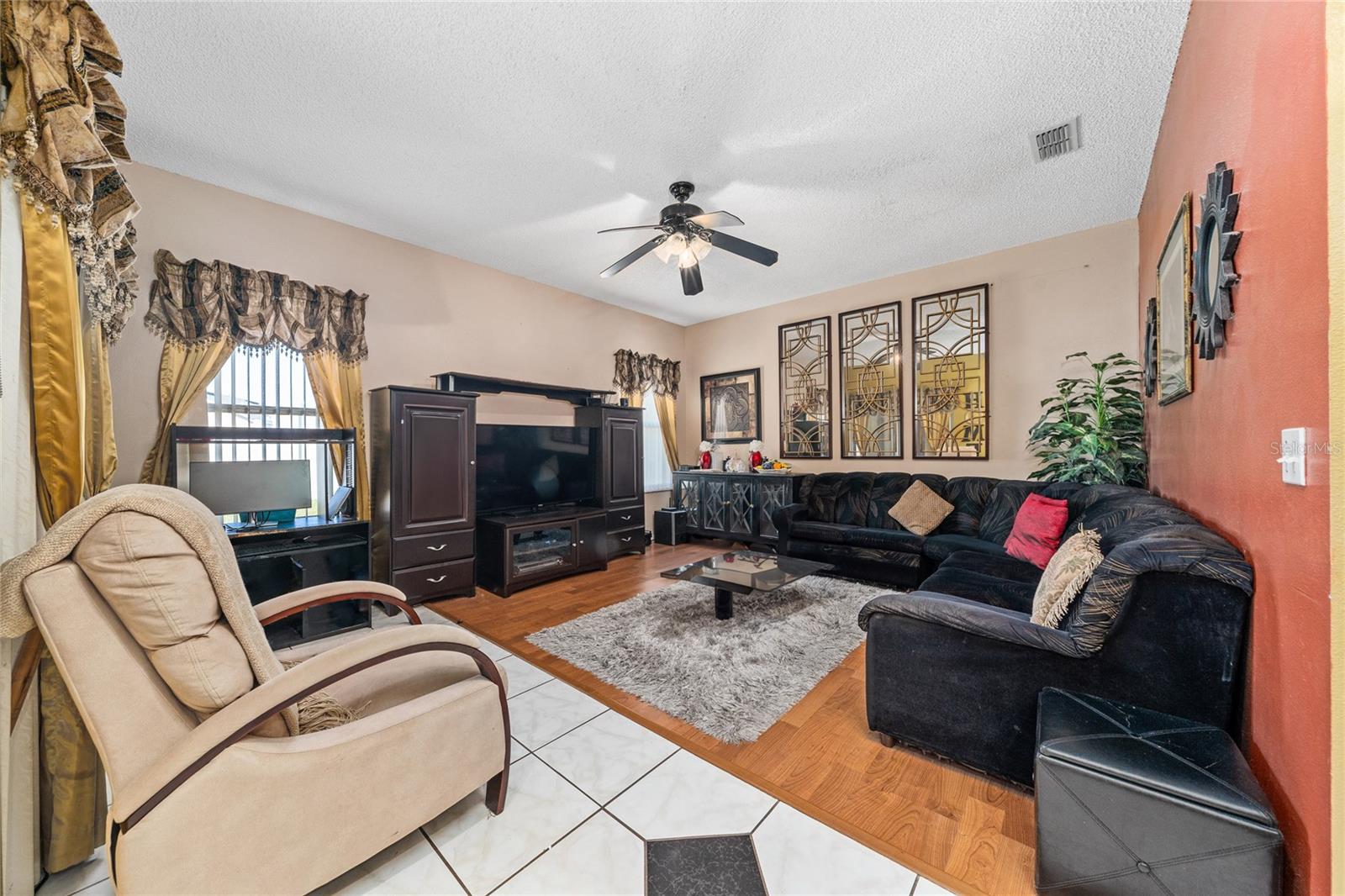 WILLOW BEND AT CRESCENT LAKES - Residential