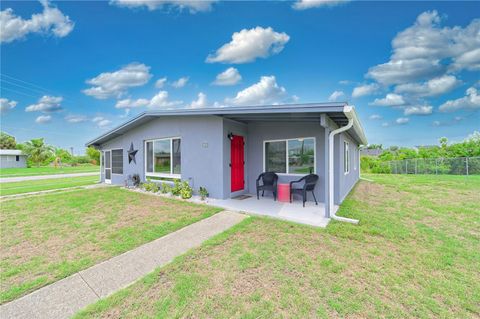 A home in PORT CHARLOTTE