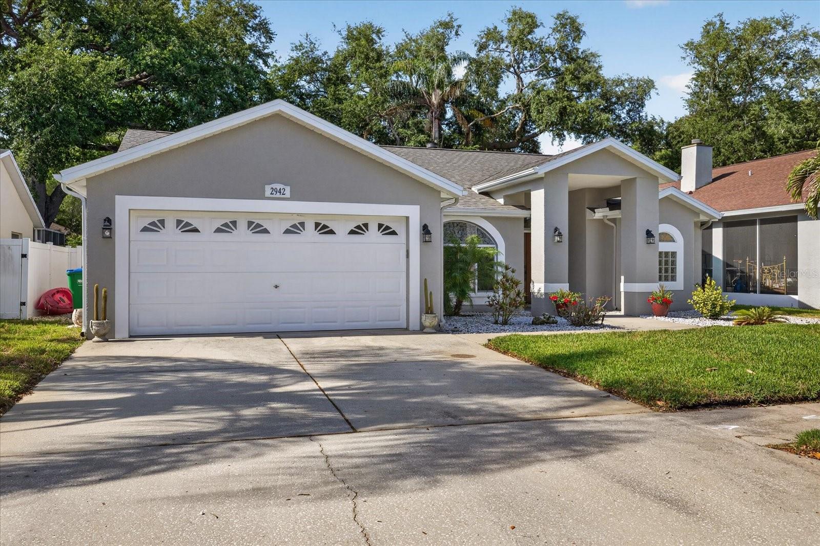 CROSSINGS AT LAKE TARPON - Residential