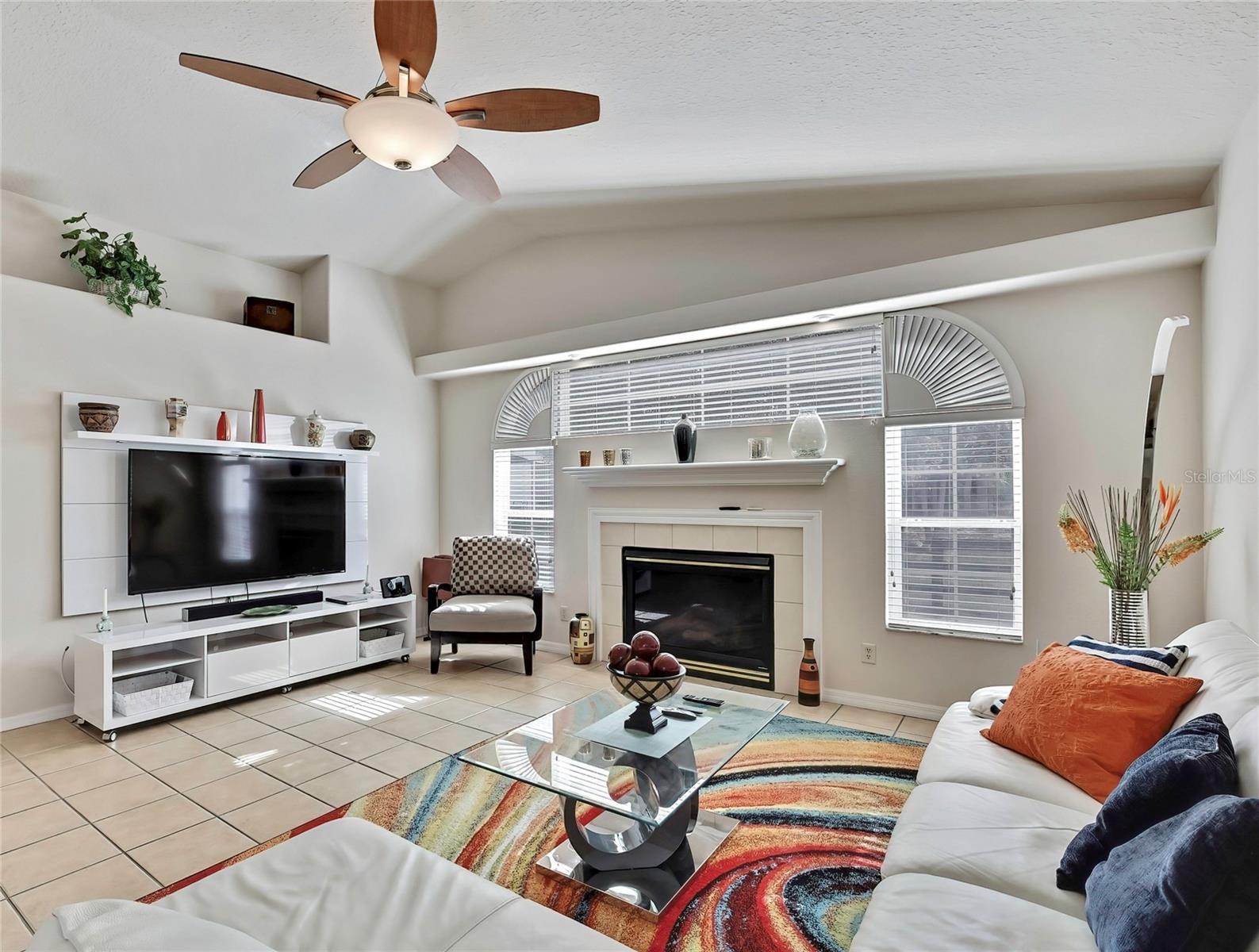 GROVER CLEVELAND ESTATES - Residential