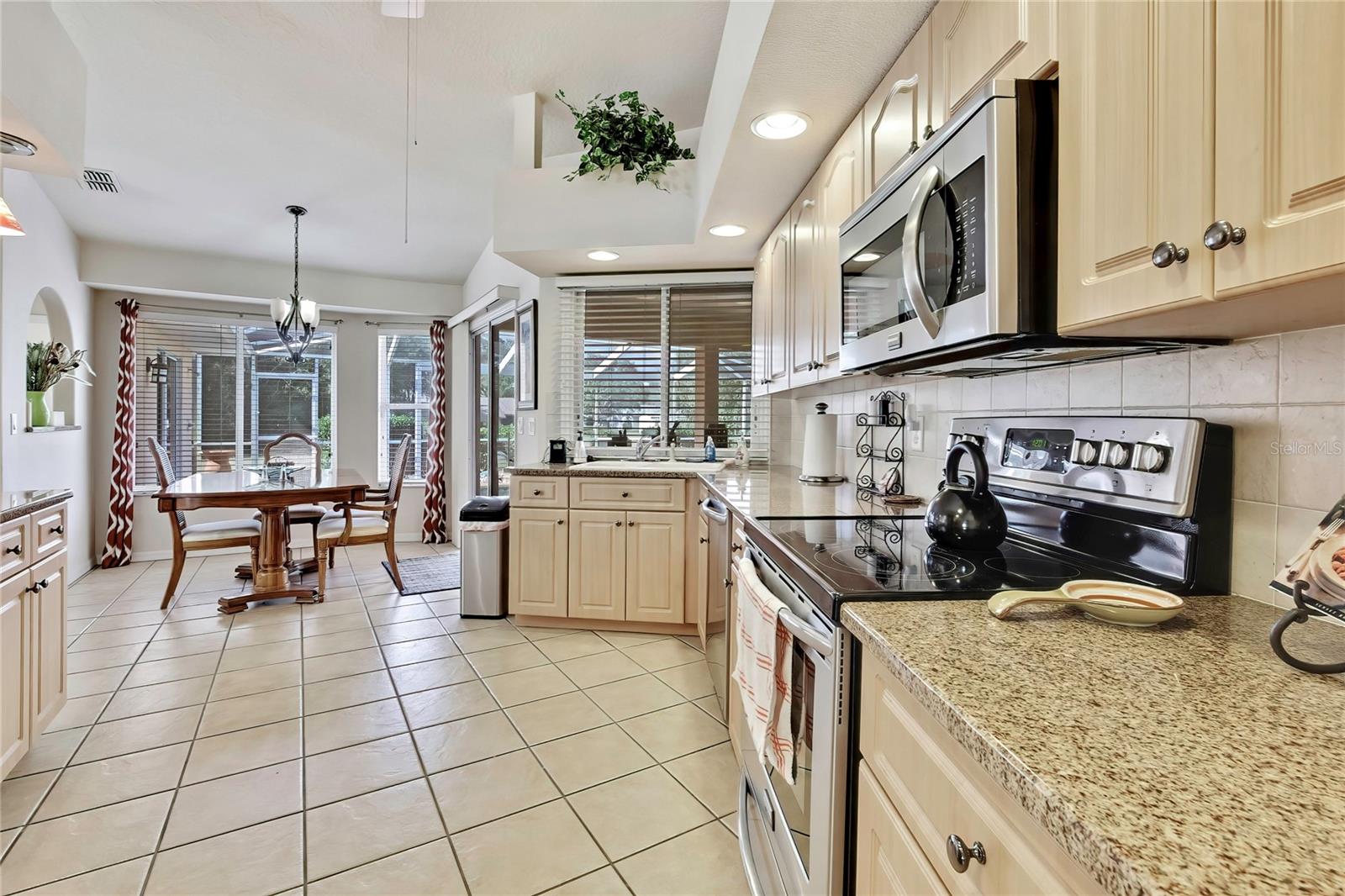 GROVER CLEVELAND ESTATES - Residential