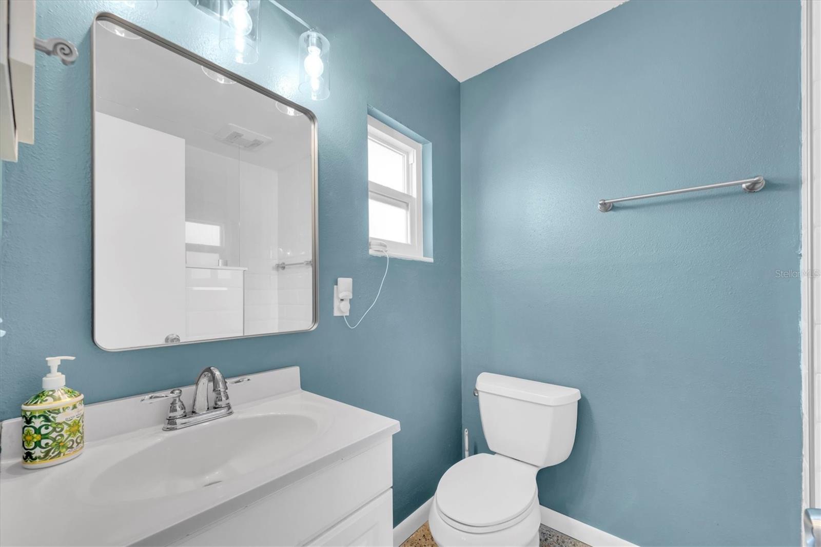 MIDWEST SUB CORR - Residential Lease