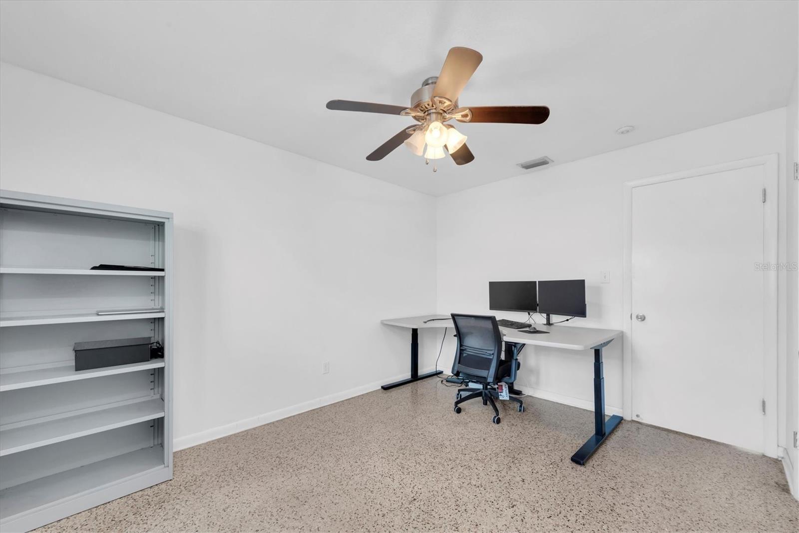 MIDWEST SUB CORR - Residential Lease