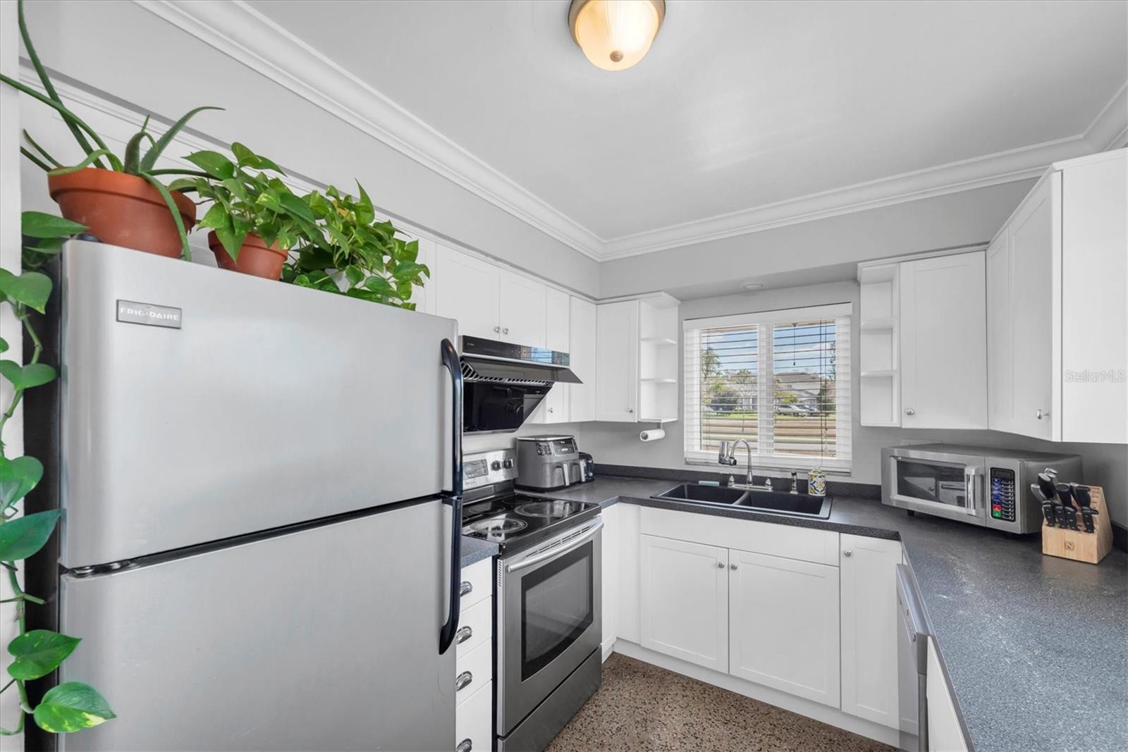 MIDWEST SUB CORR - Residential Lease