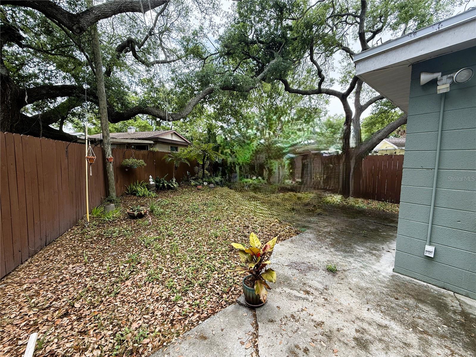 JUNGLE TERRACE SEC A - Residential Lease