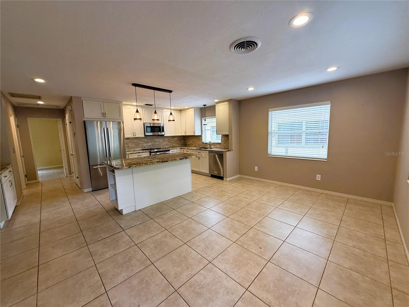 JUNGLE TERRACE SEC A - Residential Lease