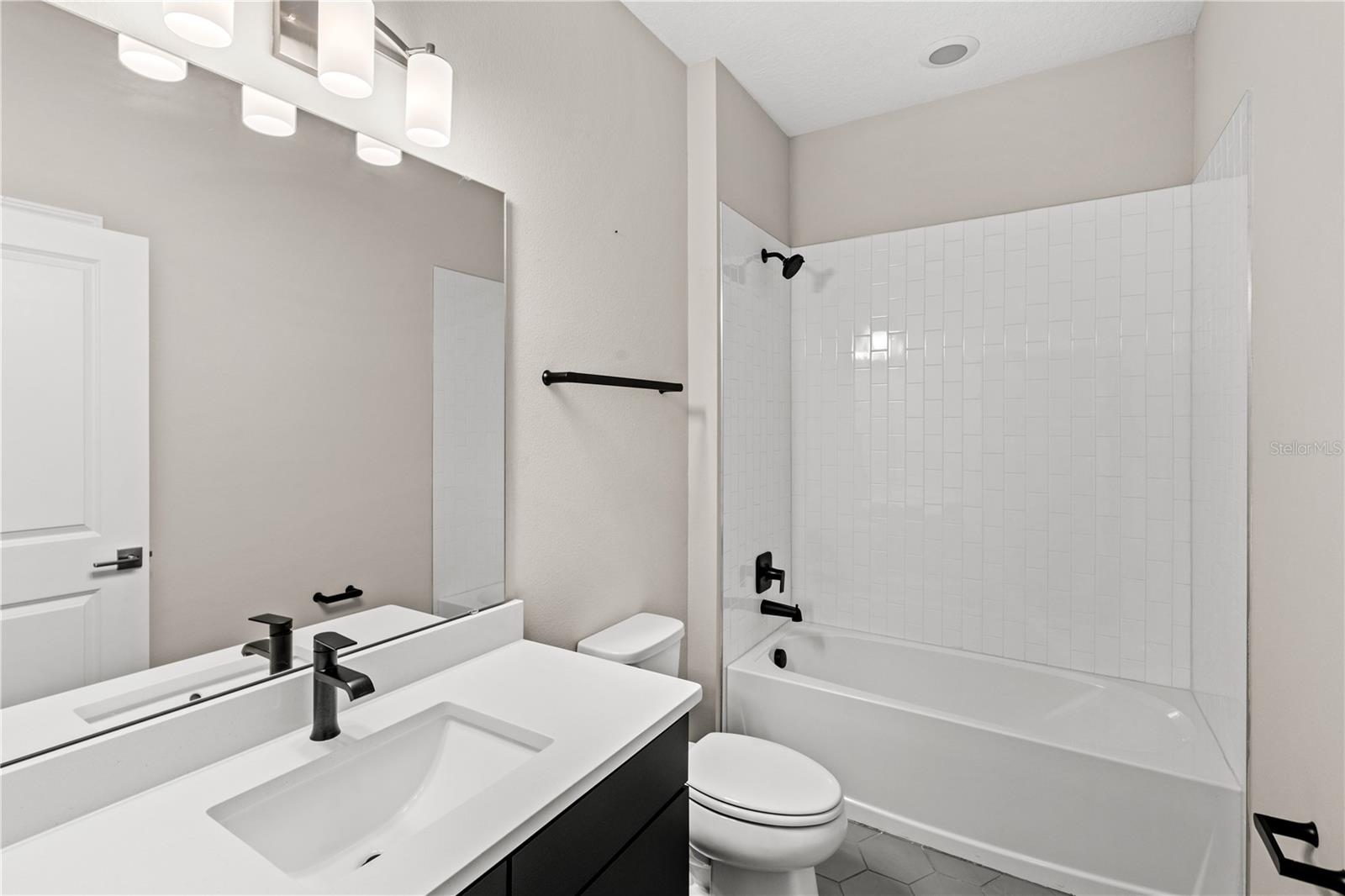 HARTWOOD LNDG - Residential