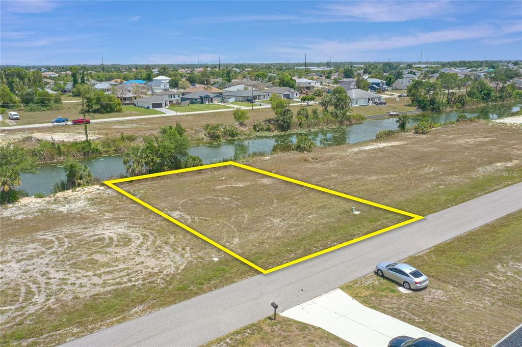 Photo of 3023 NE 5th Place, Cape Coral, FL 33909 (MLS # NS1084908)