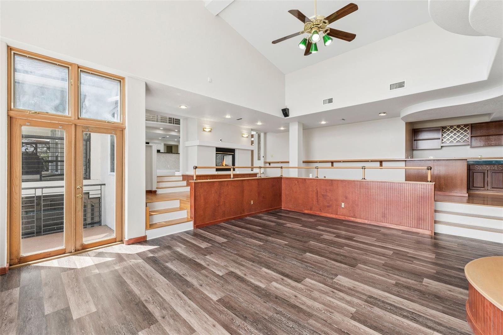 DOWN POINT SUB - Residential