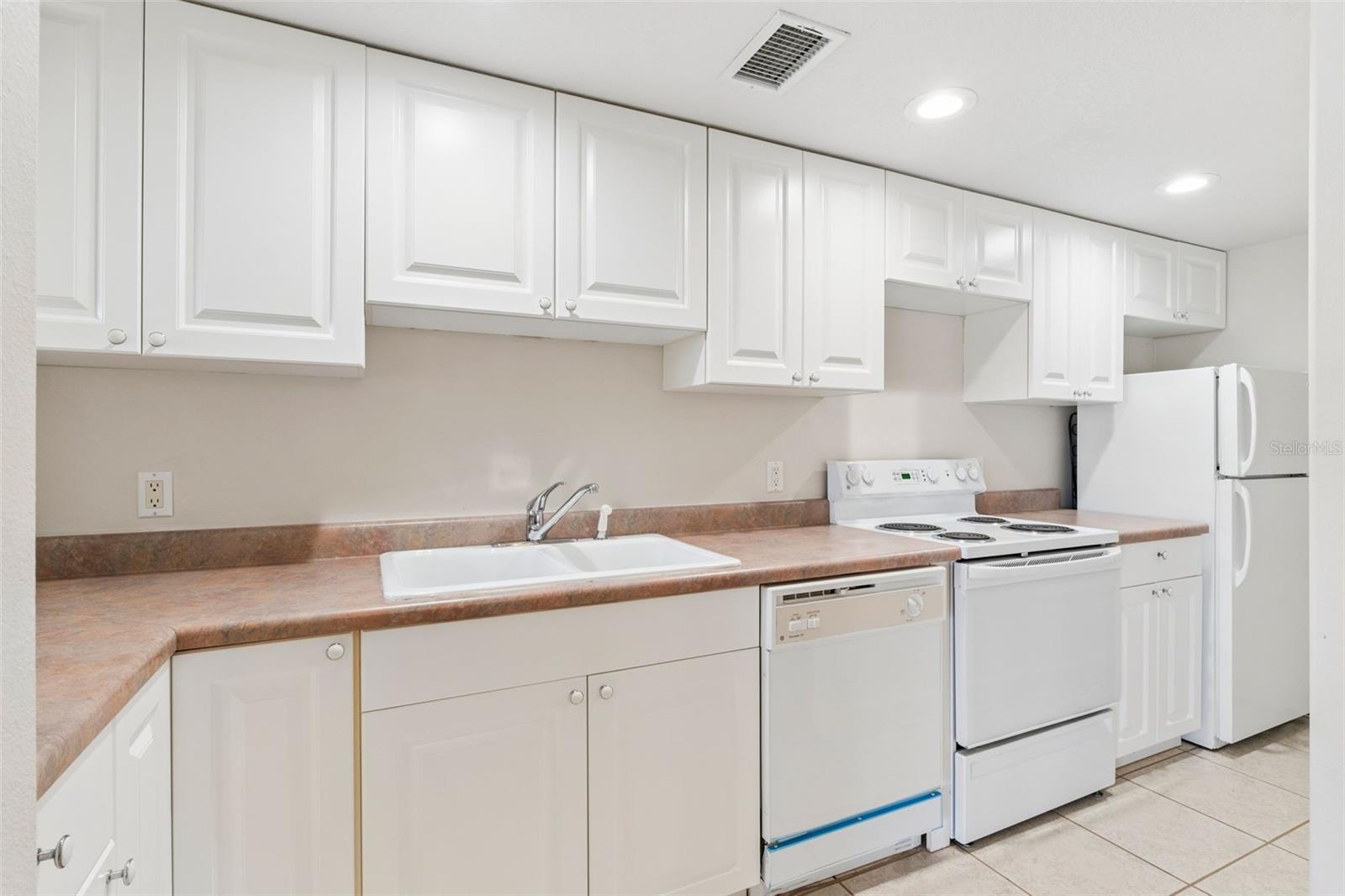 DOWN POINT SUB - Residential