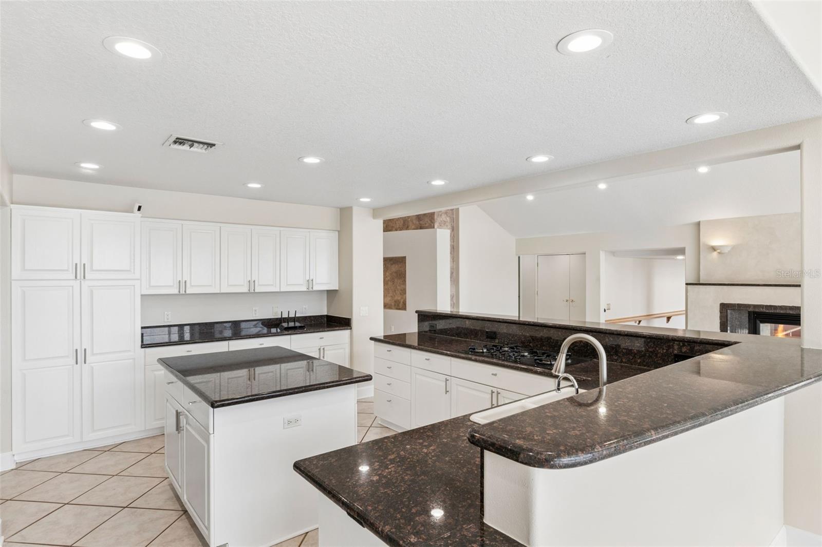 DOWN POINT SUB - Residential