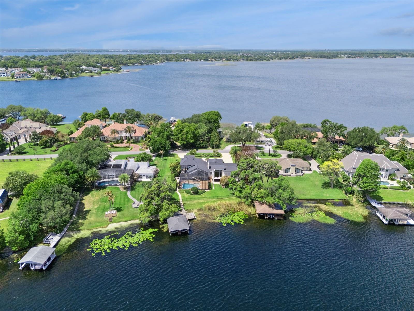 DOWN POINT SUB - Residential