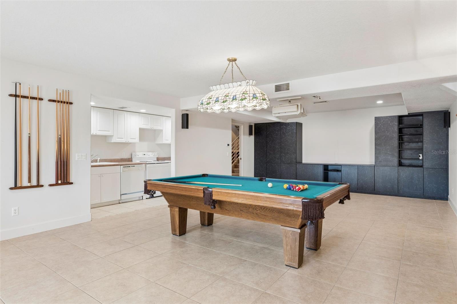 DOWN POINT SUB - Residential