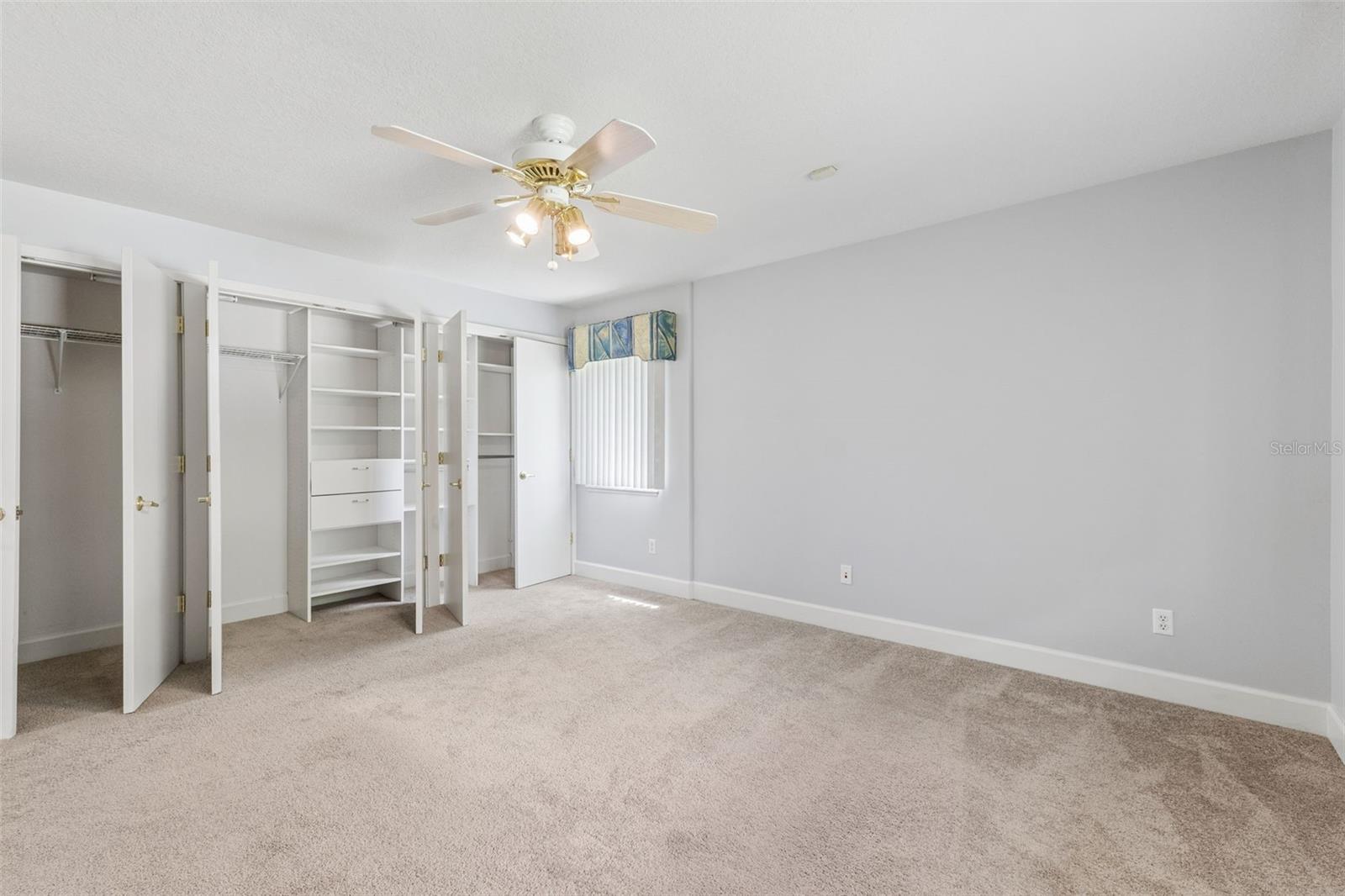 DOWN POINT SUB - Residential