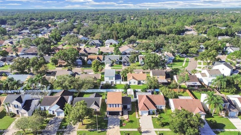 9713 Little Pond Way, Tampa, FL 33647