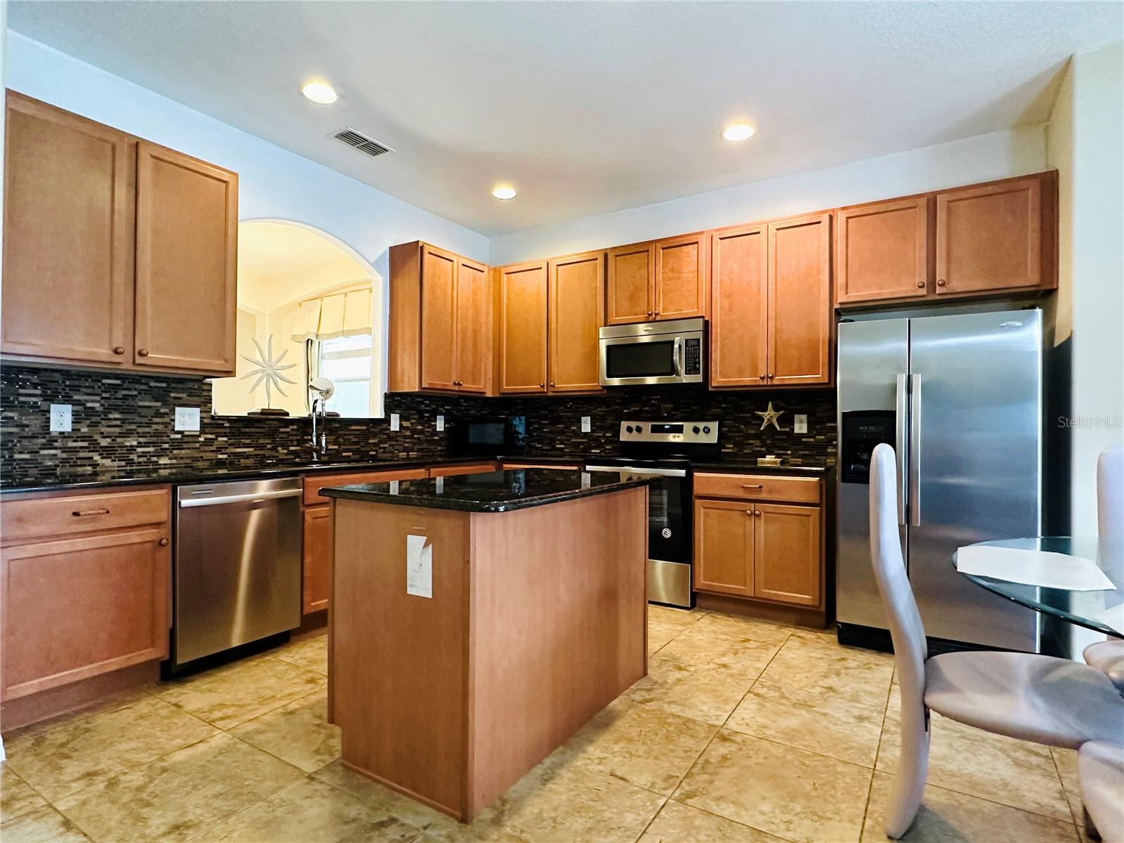 VERANDA PALMS - Residential Lease