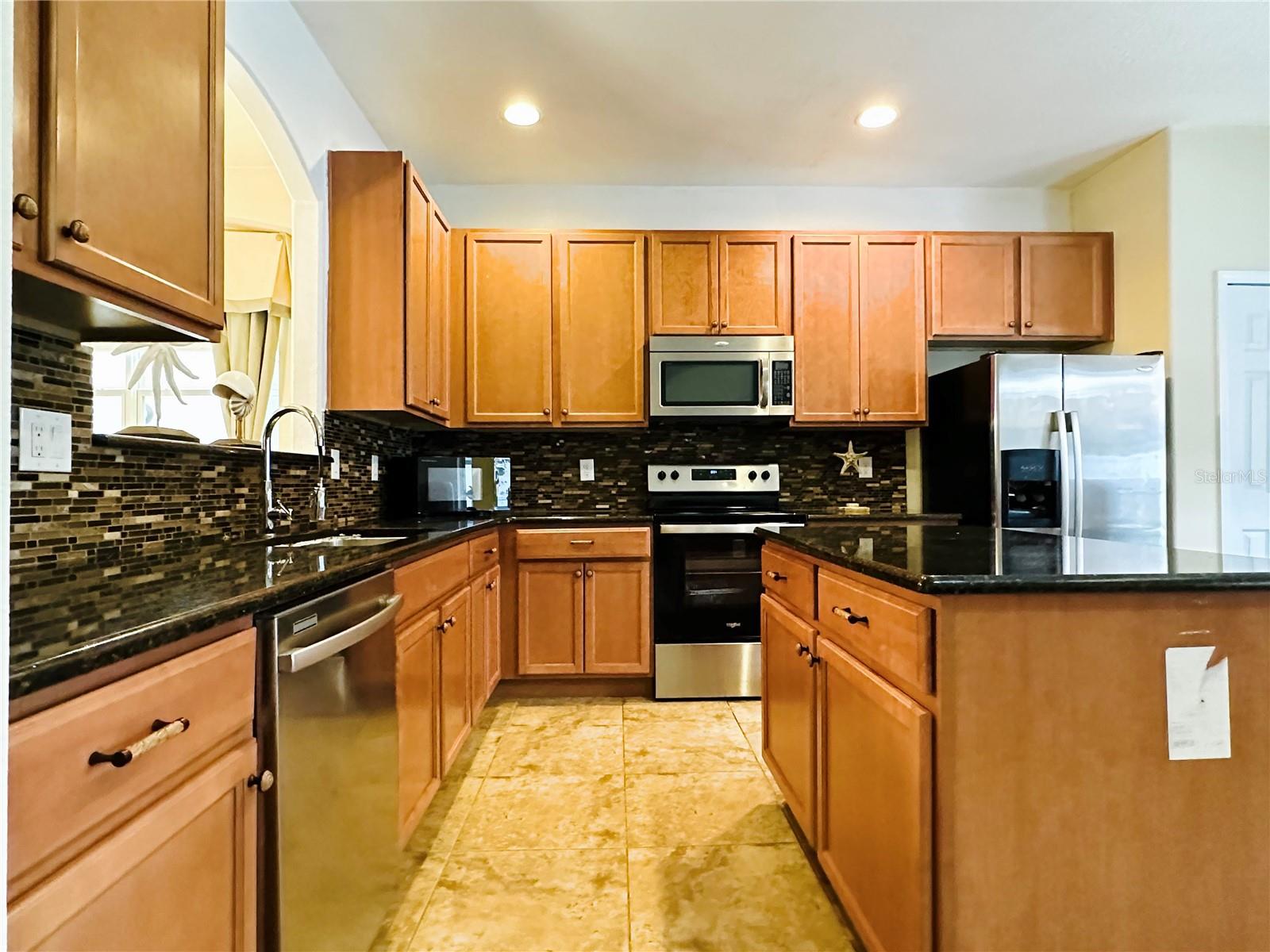 VERANDA PALMS - Residential Lease