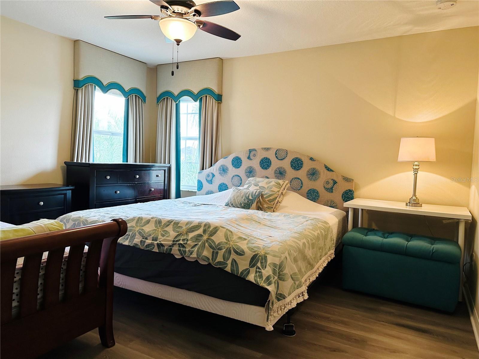 VERANDA PALMS - Residential Lease