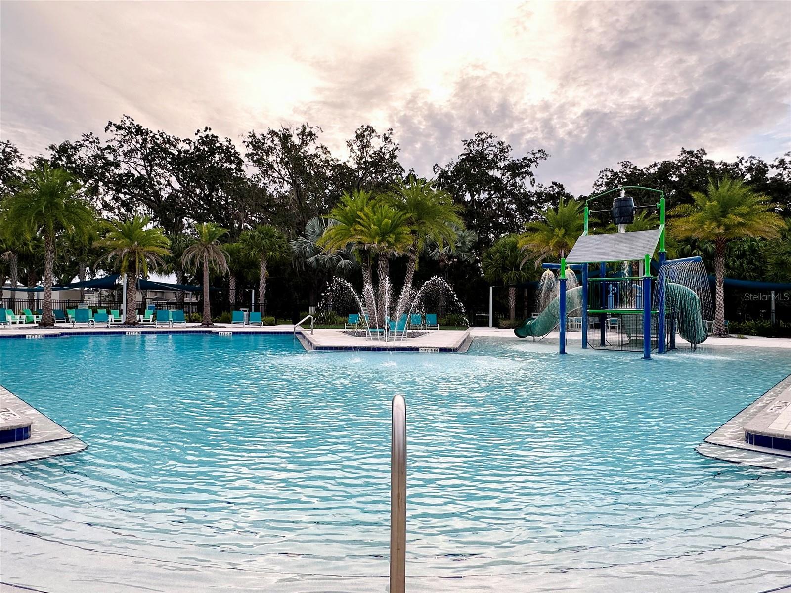 VERANDA PALMS - Residential Lease