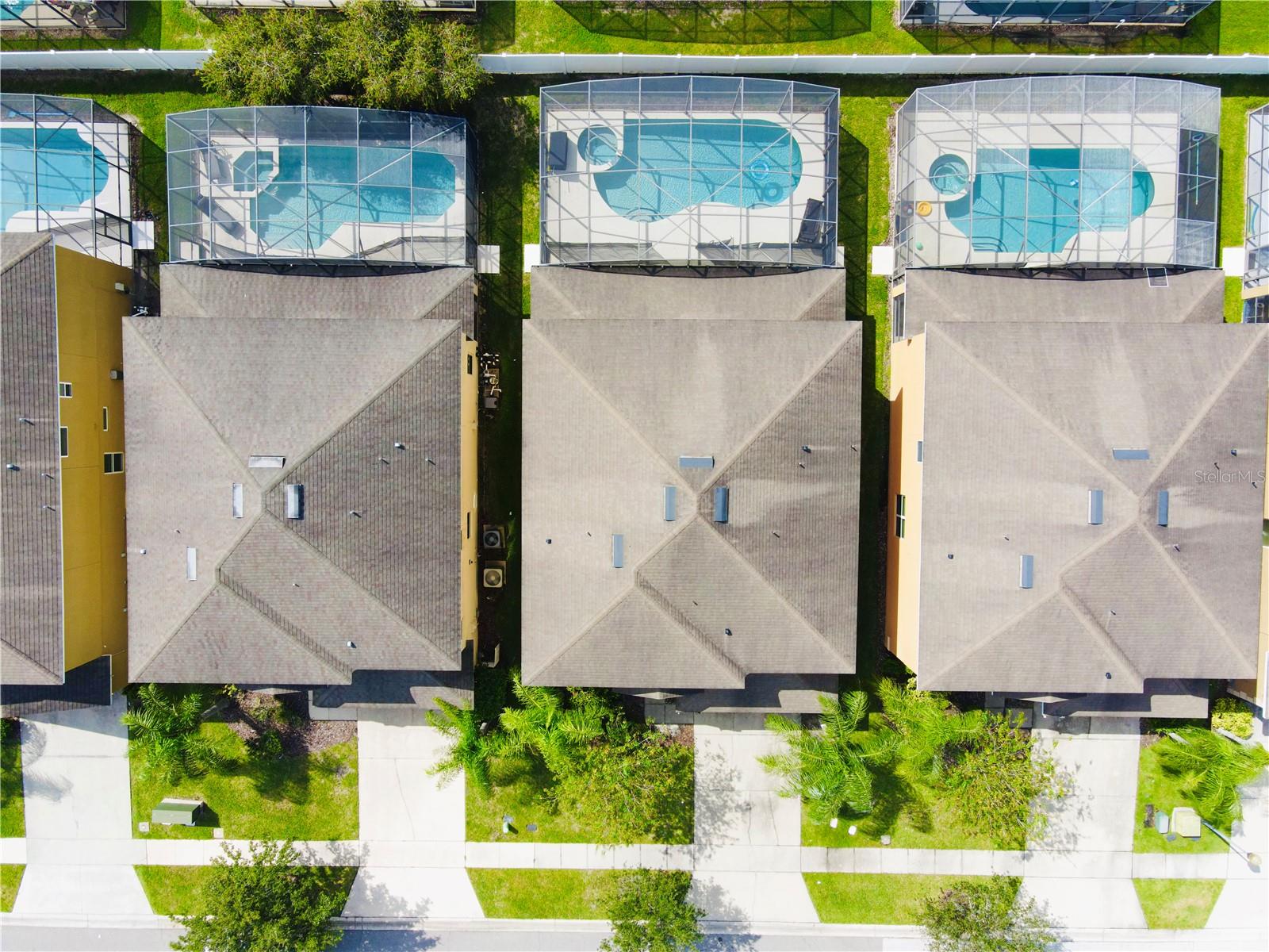 VERANDA PALMS - Residential Lease