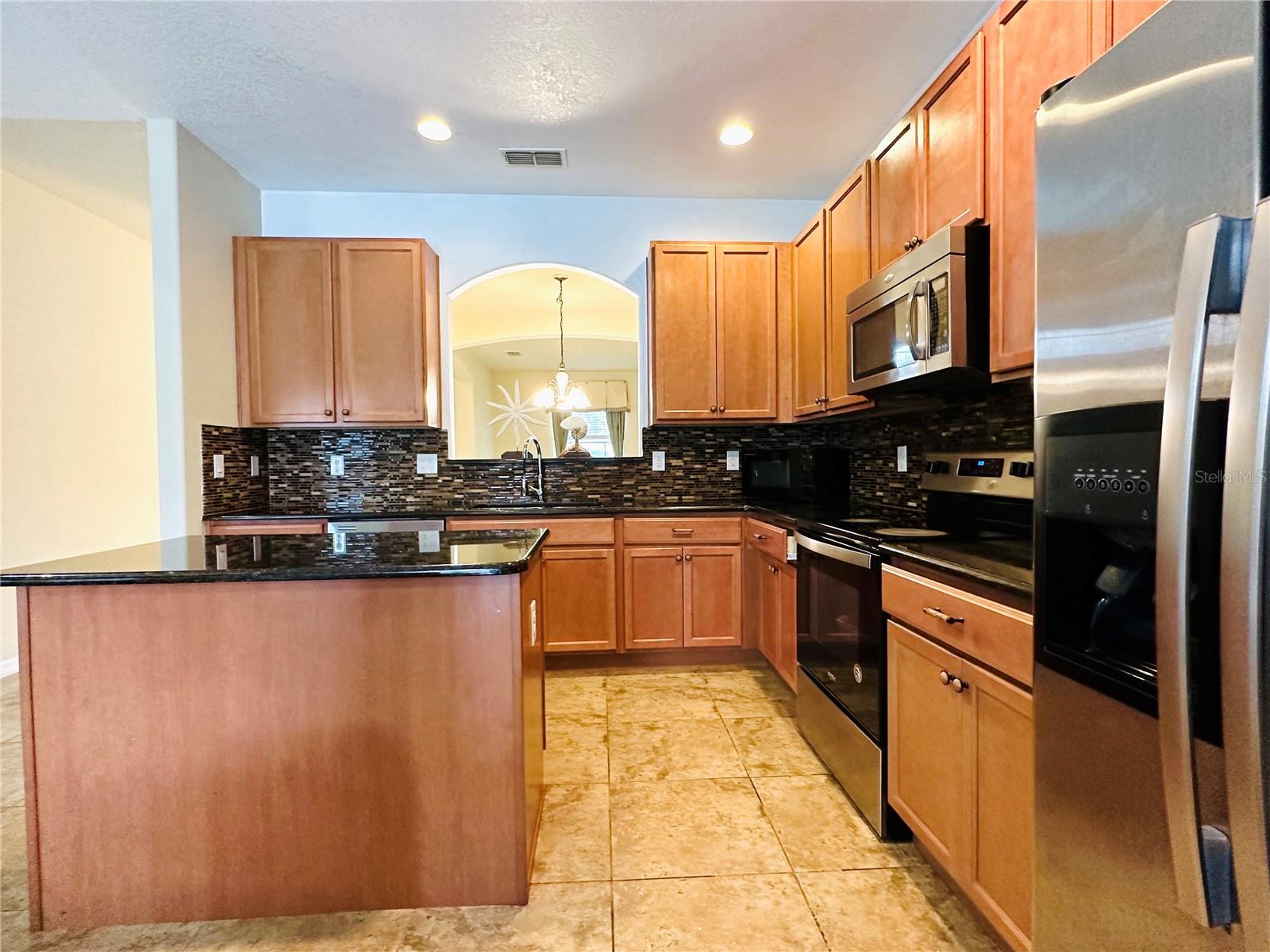 VERANDA PALMS - Residential Lease