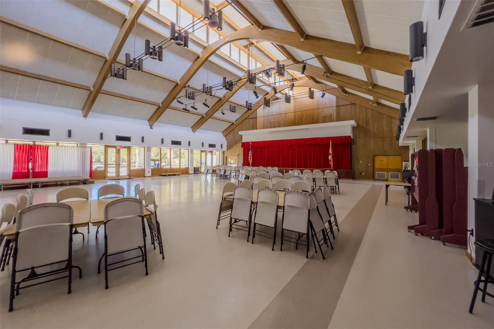 HAWTHORNE AT LEESBURG - Residential