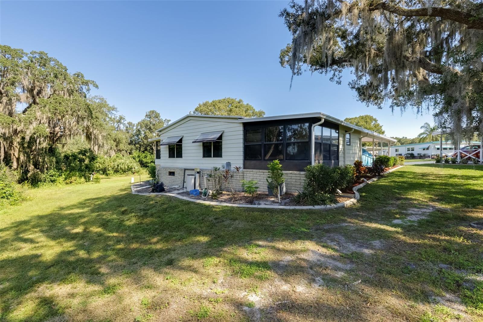 HAWTHORNE AT LEESBURG - Residential