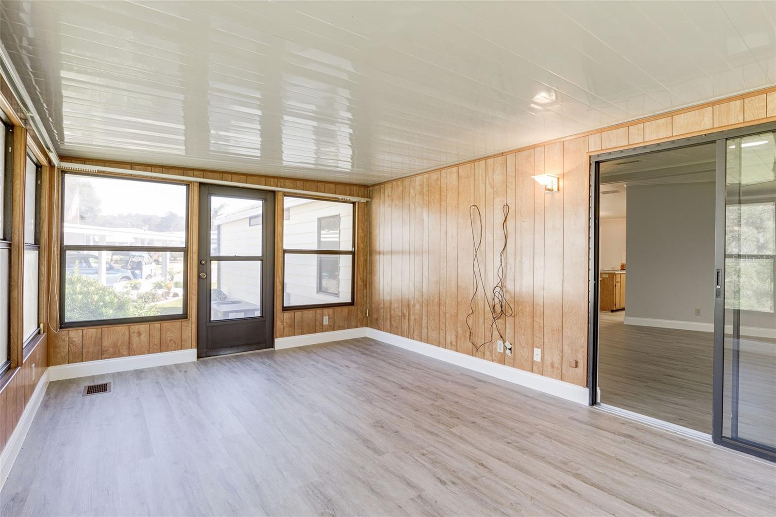 HAWTHORNE AT LEESBURG - Residential