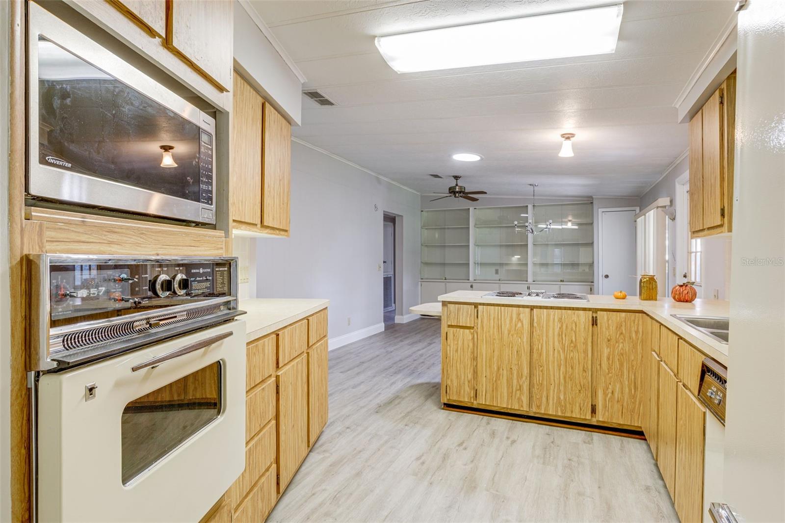 HAWTHORNE AT LEESBURG - Residential