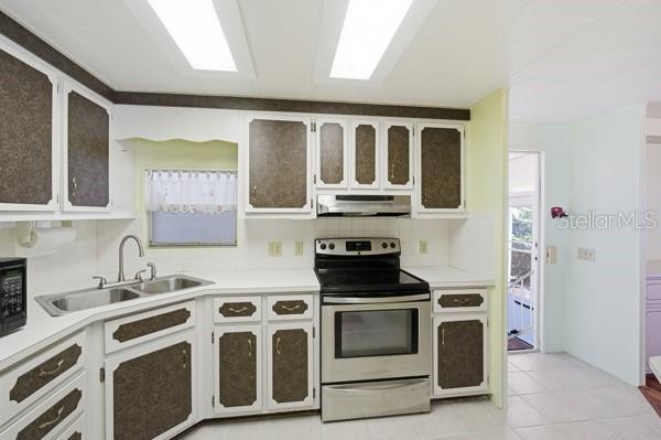 HAWTHORNE AT LEESBURG - Residential