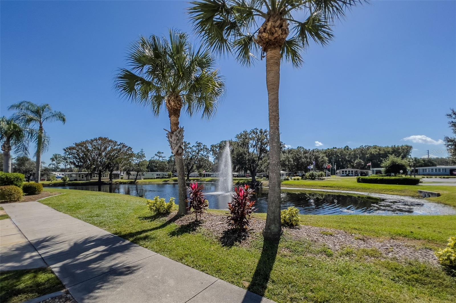 HAWTHORNE AT LEESBURG - Residential