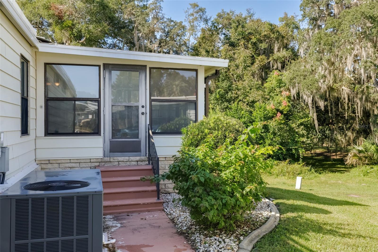 HAWTHORNE AT LEESBURG - Residential